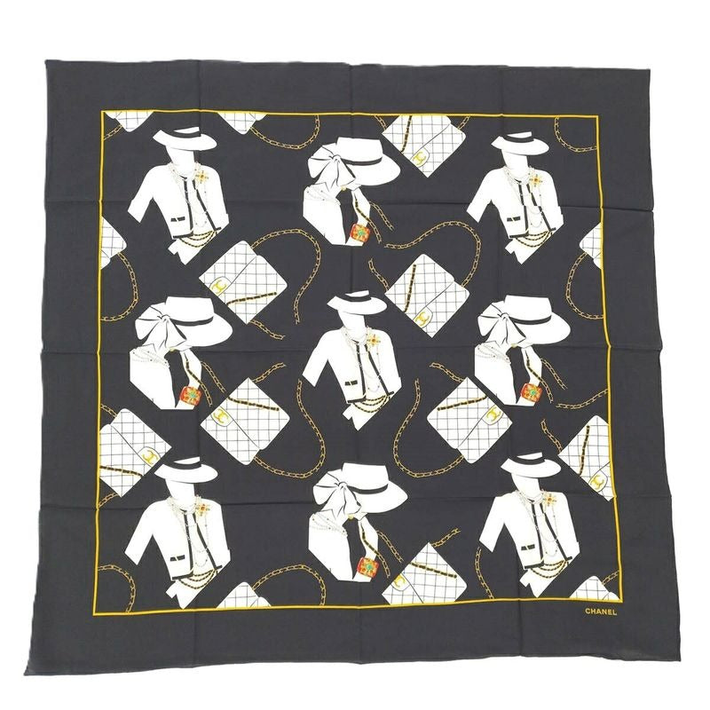 Chanel Scarf Mademoiselle Quilted Black