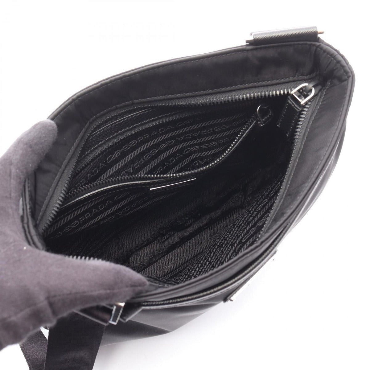 Prada Shoulder Bag Re-Nylon 2 Vh1182 Dmhf 0002 Nero Nylon Saffiano Leather — view 3