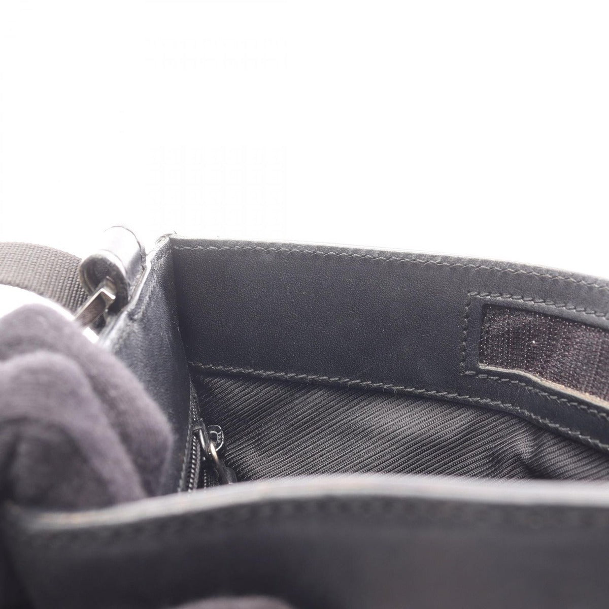 Gucci Shoulder Bag GG Denim Black — view 7