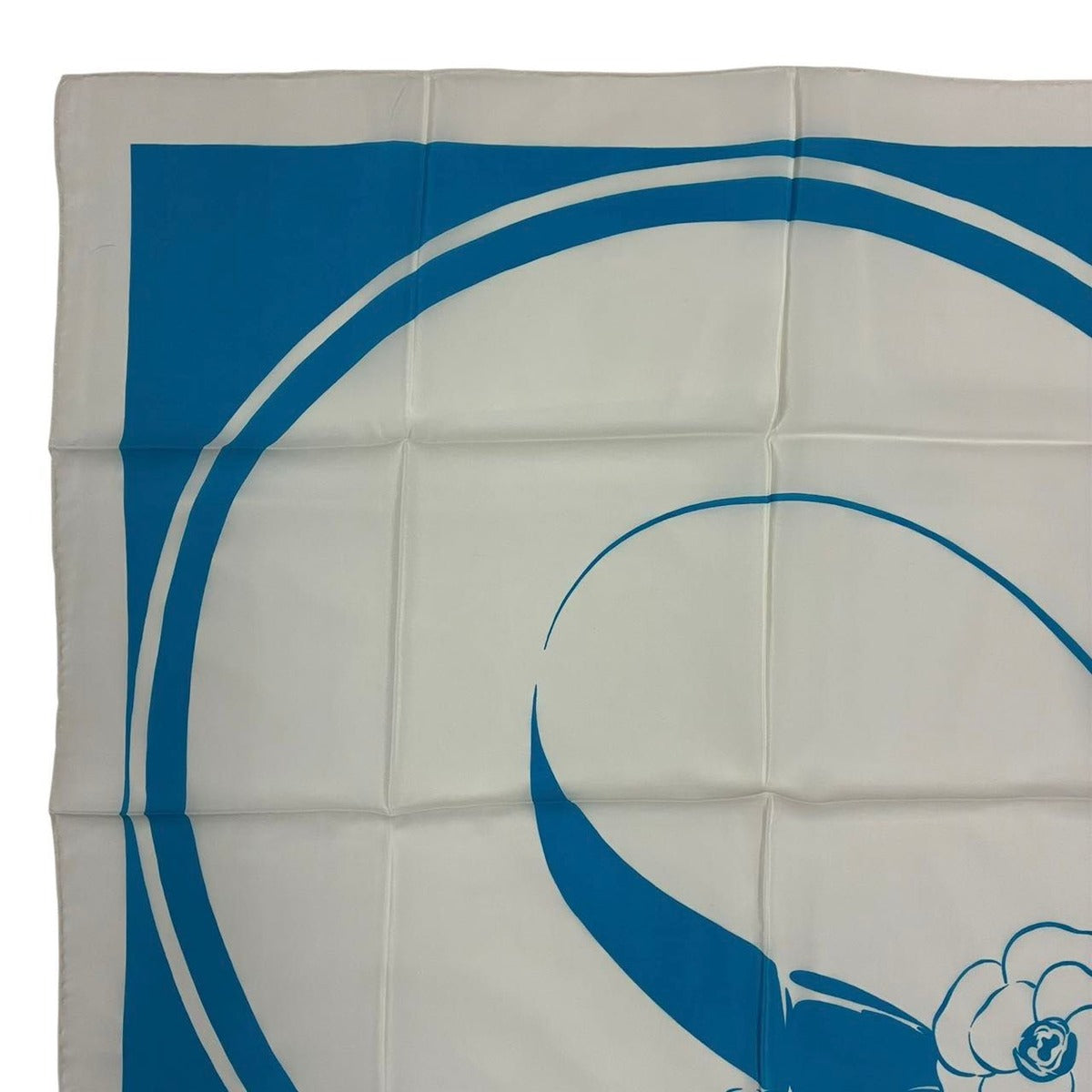Chanel Large Scarf CC Logo 100% Silk Blue White — view 3