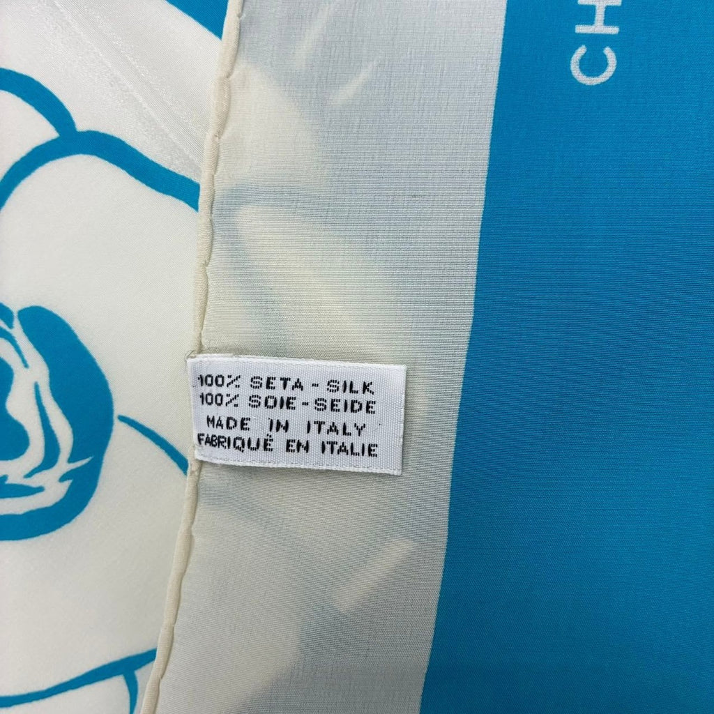Chanel Large Scarf CC Logo 100% Silk Blue White — view 9