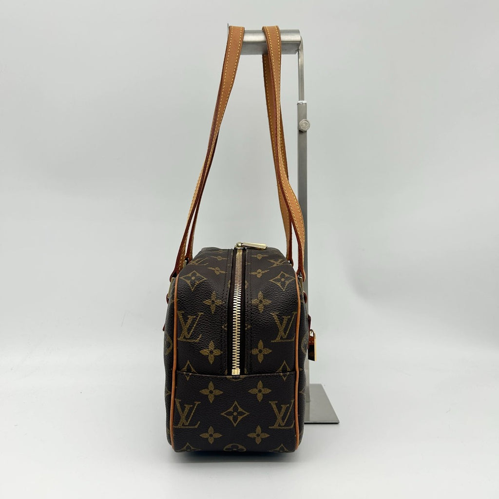 Louis Vuitton Monogram Cite MM Shoulder Bag — view 4