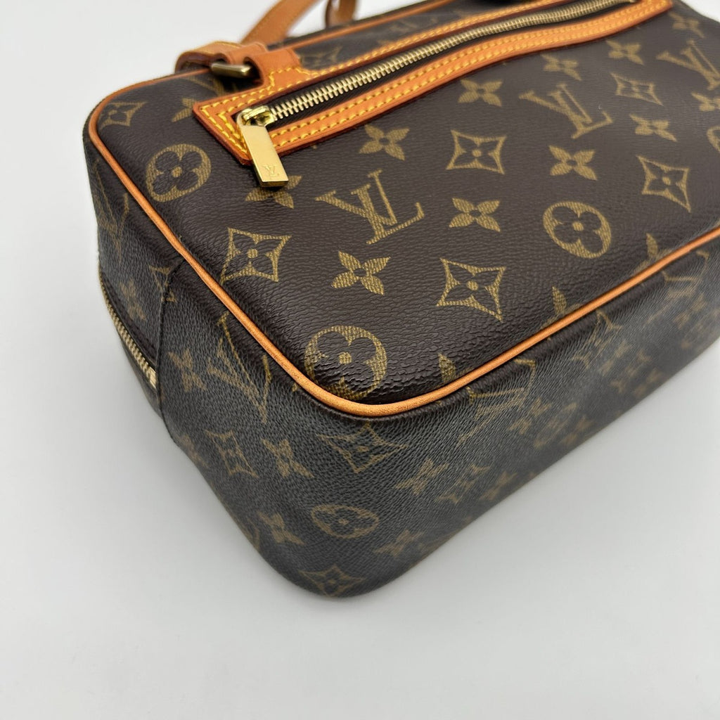 Louis Vuitton Monogram Cite MM Shoulder Bag — view 6
