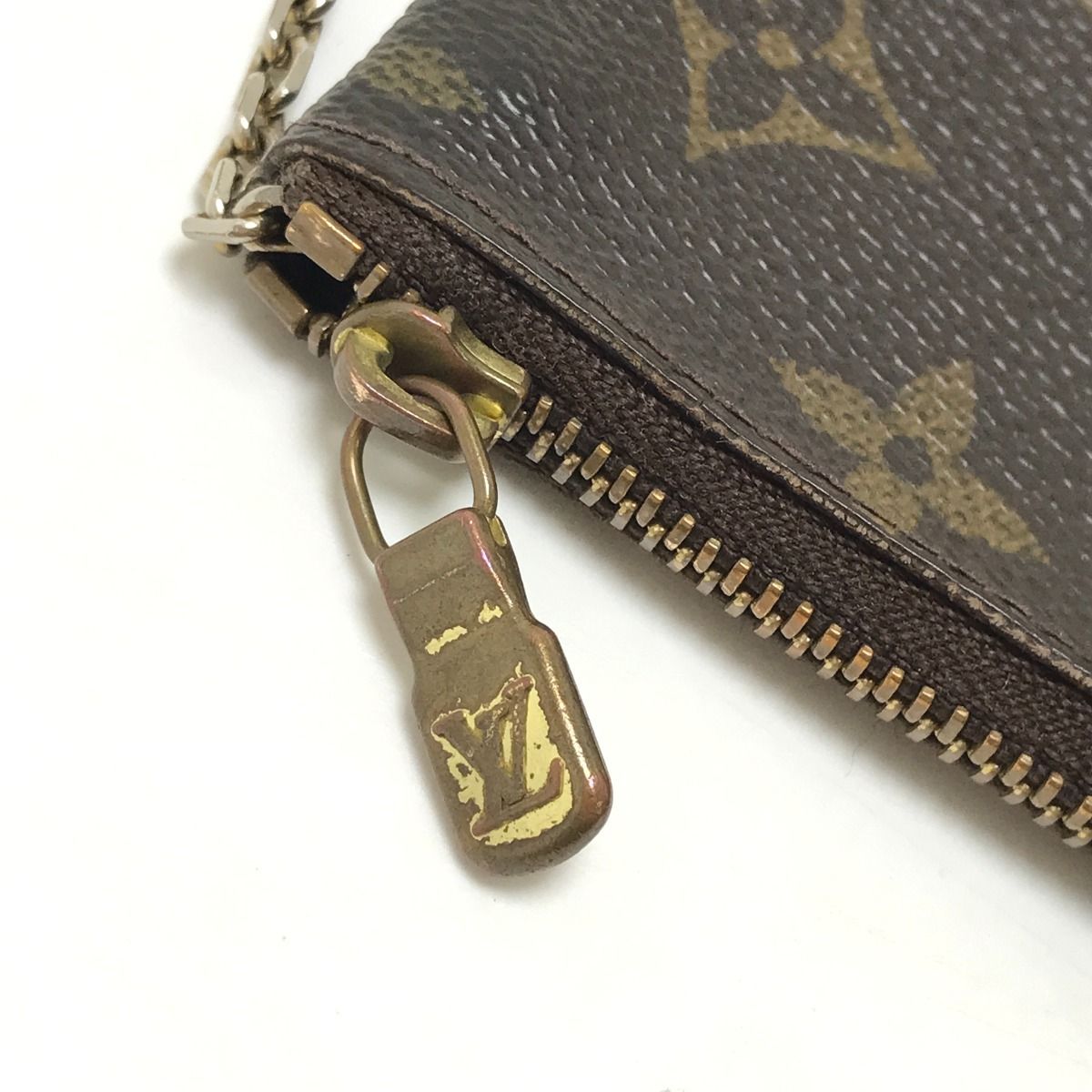 Louis Vuitton Key Case Monogram Pochette Cre — view 5