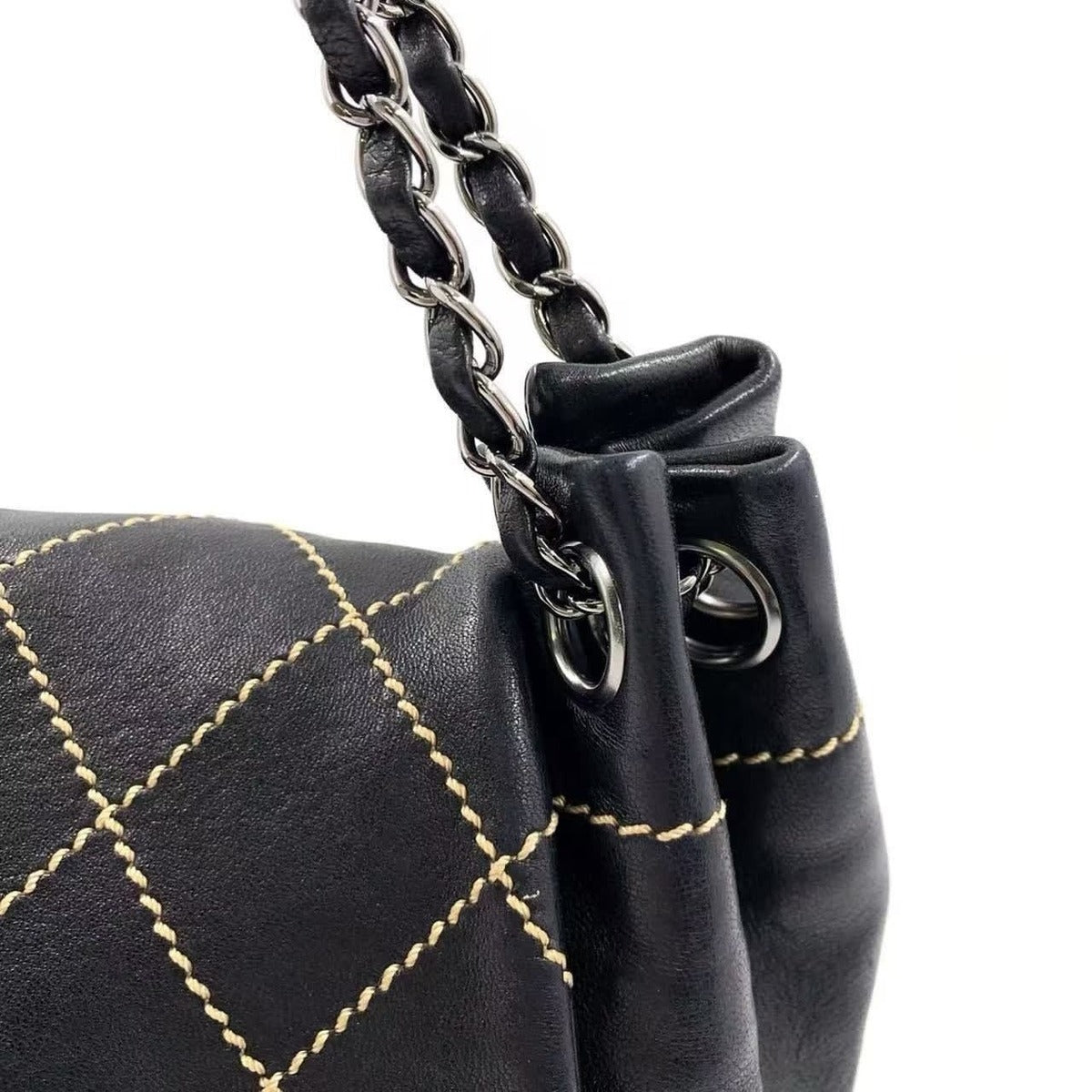 Chanel Lambskin Contrast Wild Stitch Surpique Accordion Flap Bag Black — view 4