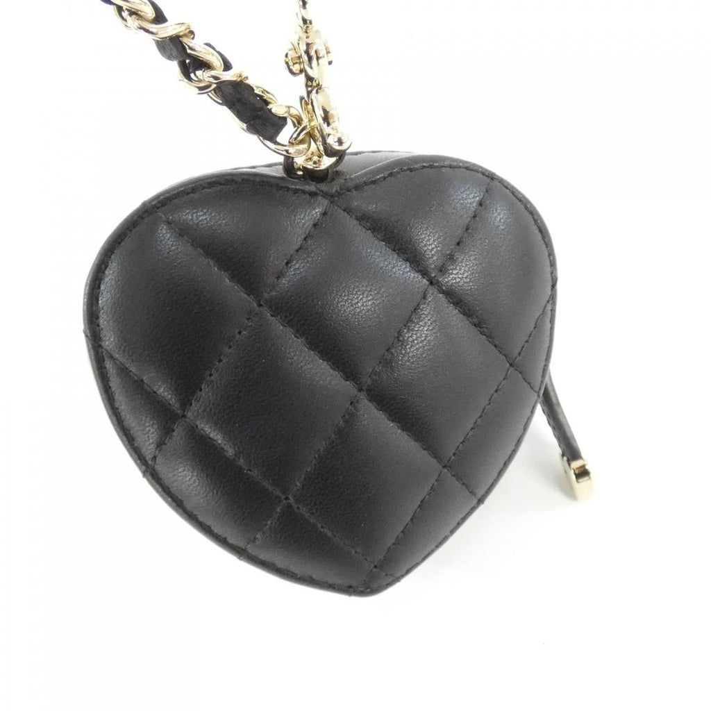 Chanel Bag Charm Handbag Gold — view 3