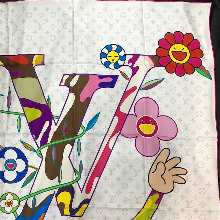 Louis Vuitton Takashi Murakami Collaboration Lvlogo Super Flat Blanc Carre 90 — view 5