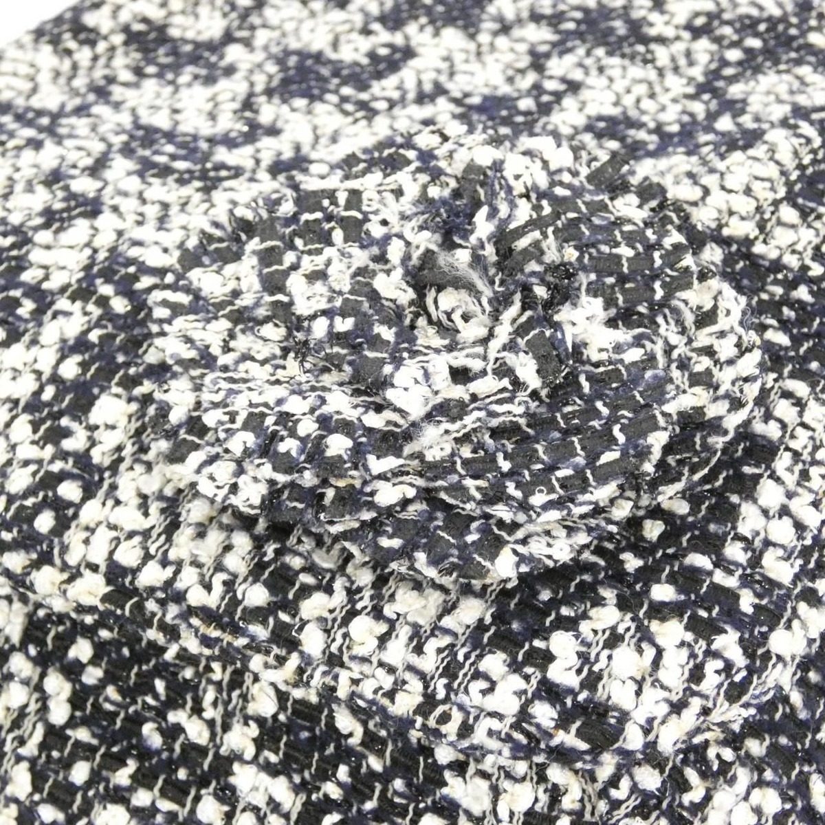 Chanel Vintage Shoulder Bag — view 4
