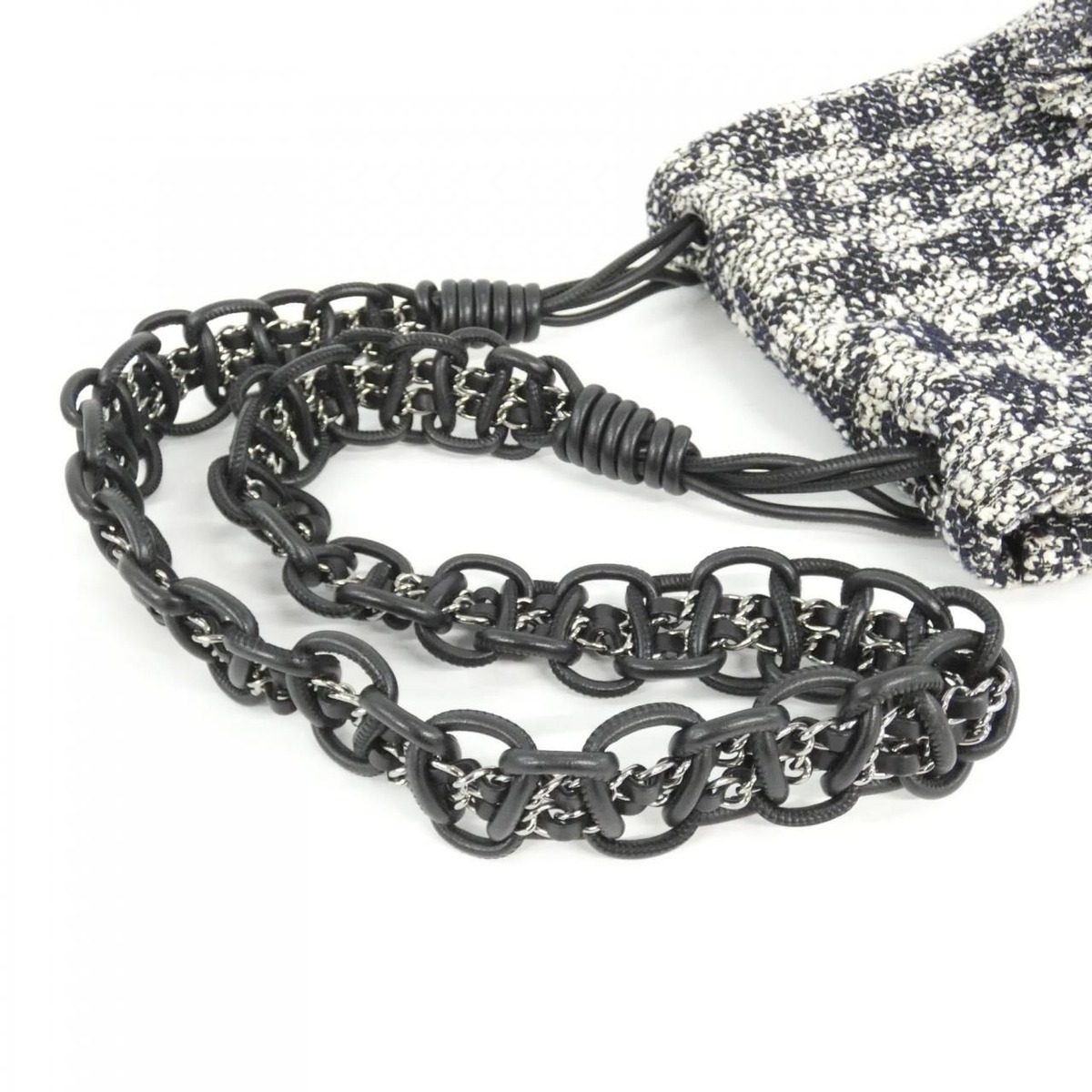 Chanel Vintage Shoulder Bag — view 6