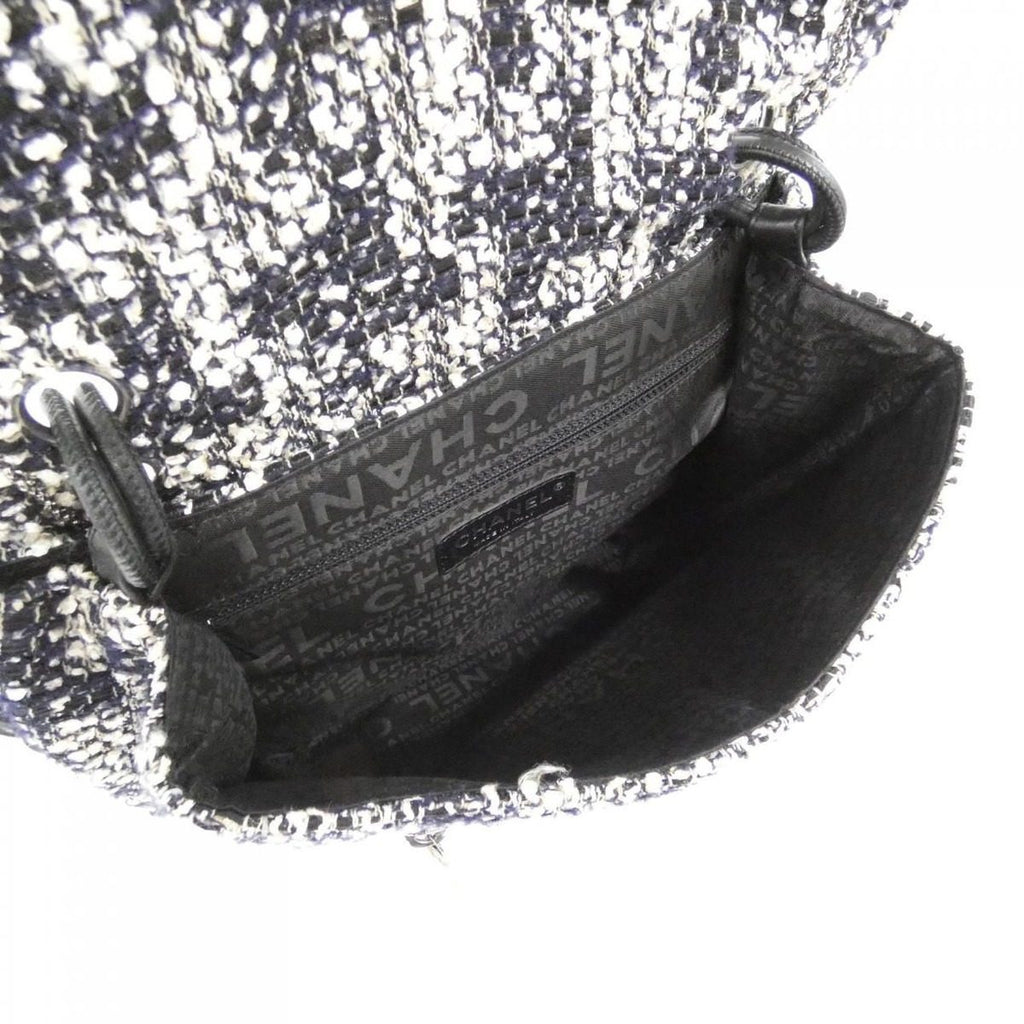 Chanel Vintage Shoulder Bag — view 7