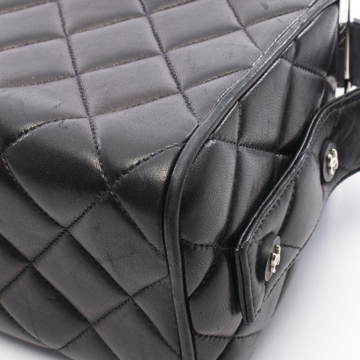 Chanel Handbag Quilted Black Lambskin — view 7