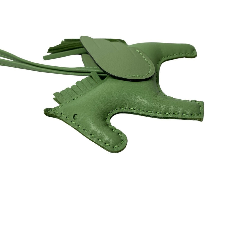 Hermes Rodeo Pegasus Vert Cricket Key Holder Veil — view 3