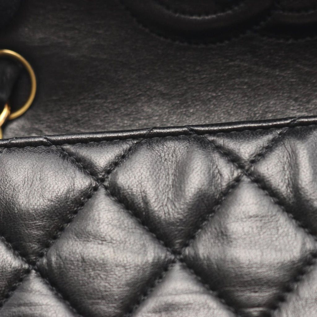 Chanel Shoulder Bag Mini Quilted Black Lambskin — view 7