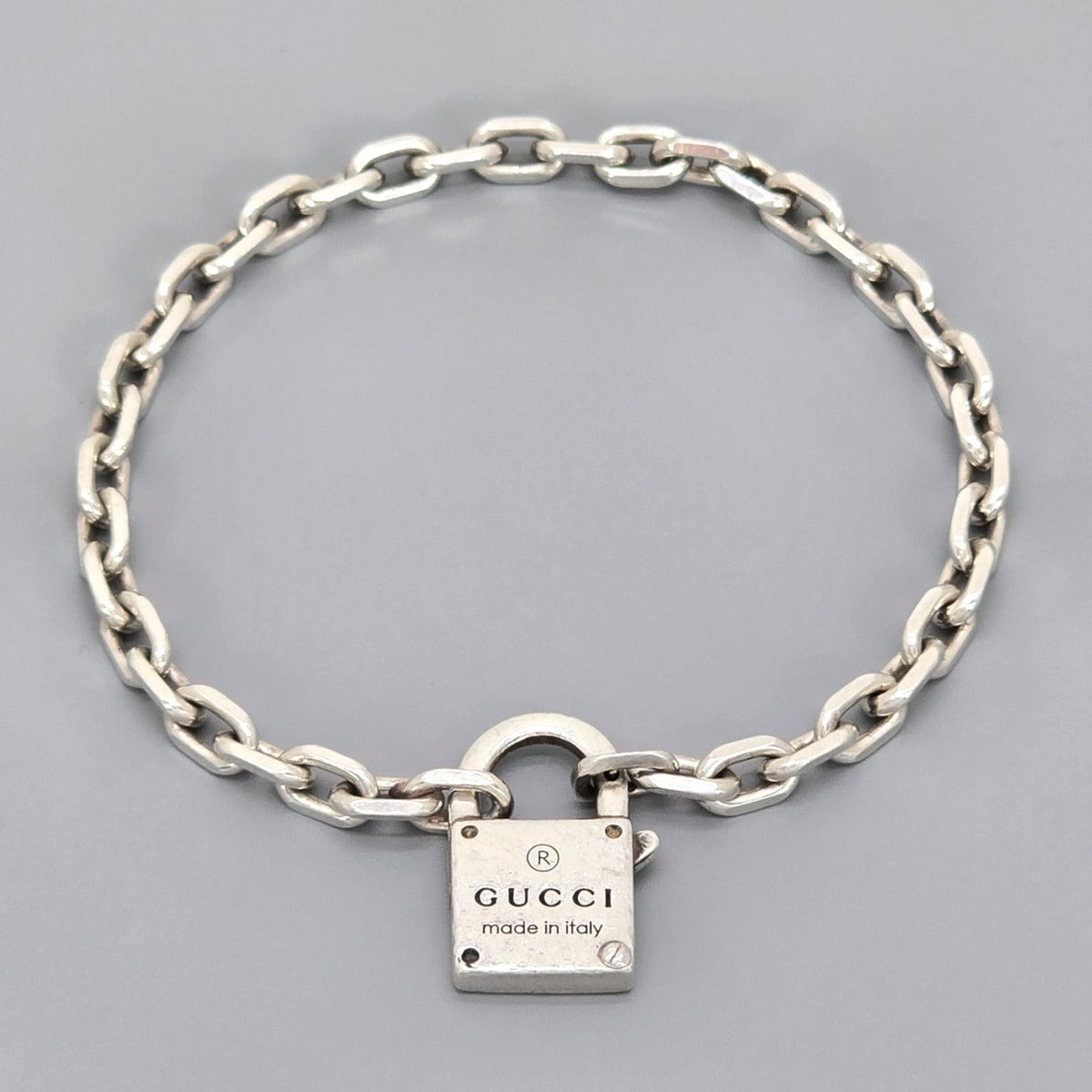 Gucci Trade Mark Chain with Padlock Bracelet 18