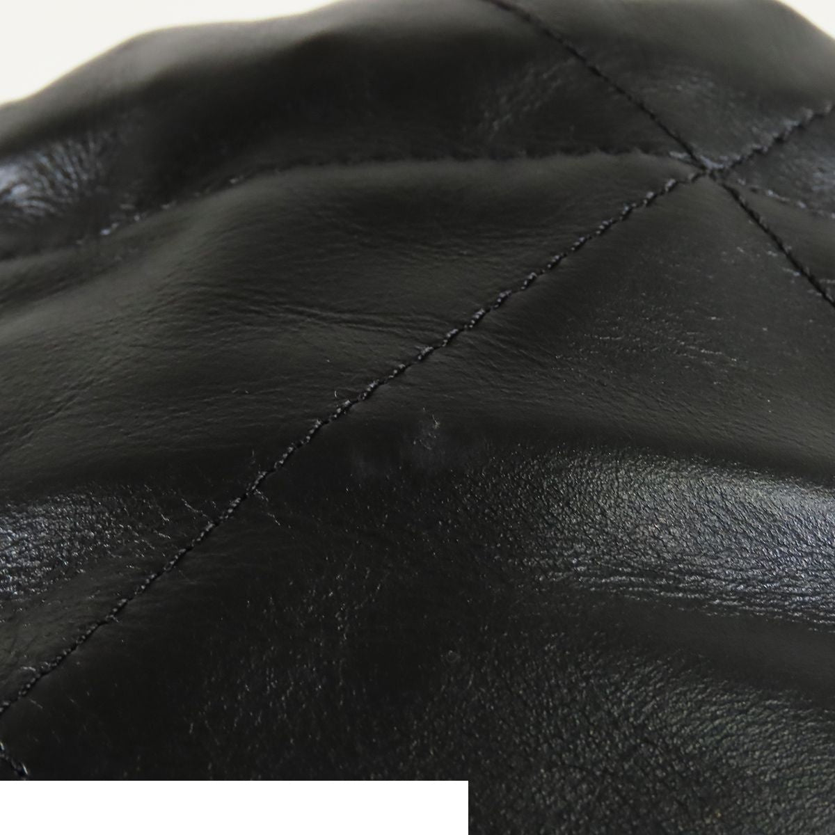 Chanel 22 Chain Black Gold Calfskin 2-Way Shoulder Bag — view 7
