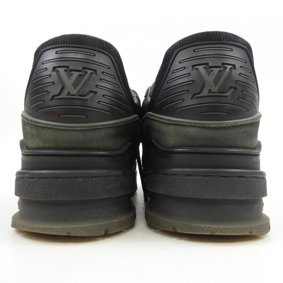 Louis Vuitton LV Trainers Sneakers — view 5