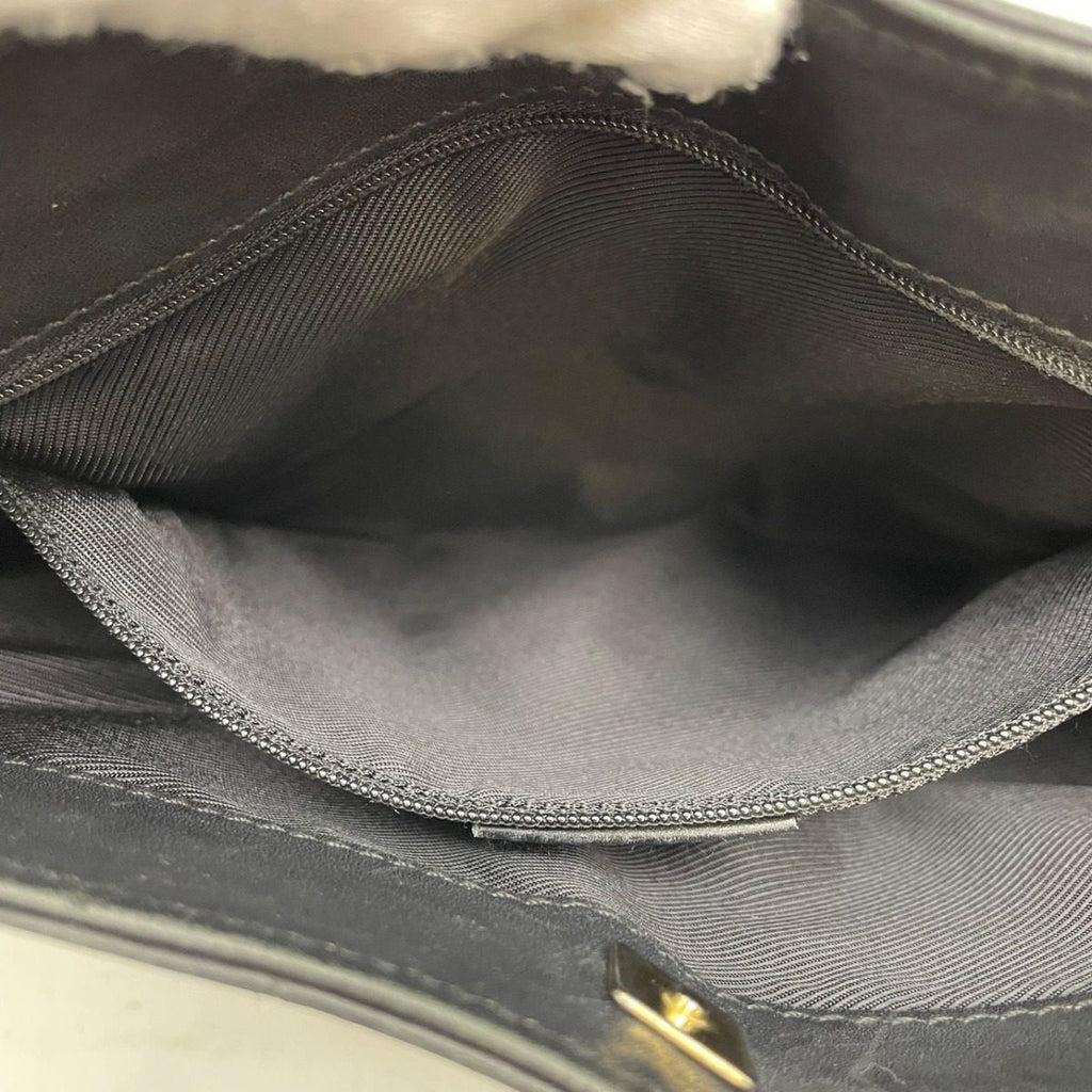 Gucci Shoulder Handbag GG Canvas Black Formal — view 9
