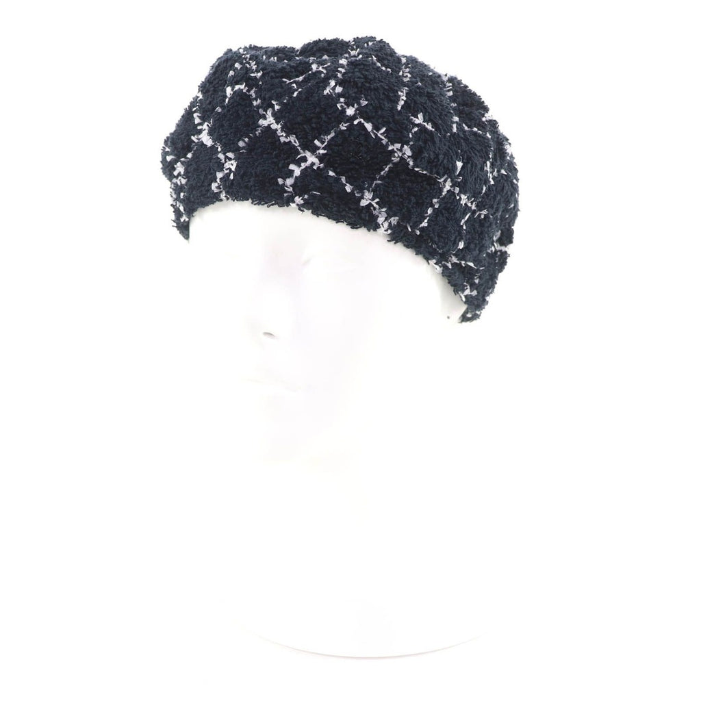 Chanel 19C CC Logo Plaid Tweed Beret Hat Black White