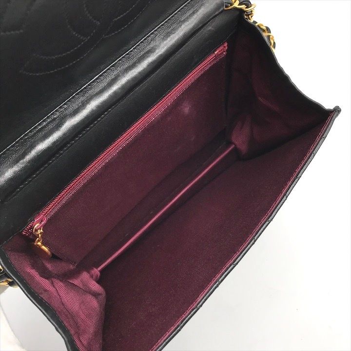 Chanel Quilted Lambskin CC Logo Push Lock Chain Shoulder Bag Black — view 8