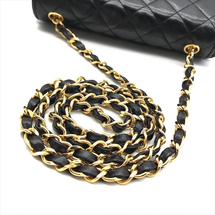 Chanel CC Logo Mini Quilted Turnlock Lambskin Chain Shoulder Bag Black — view 6