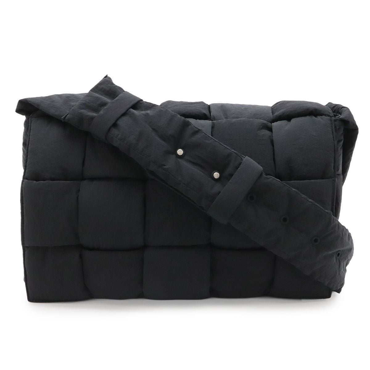Bottega Veneta Maxi Intrecciato Padded Tech Cassette Shoulder Bag Nylon Black
