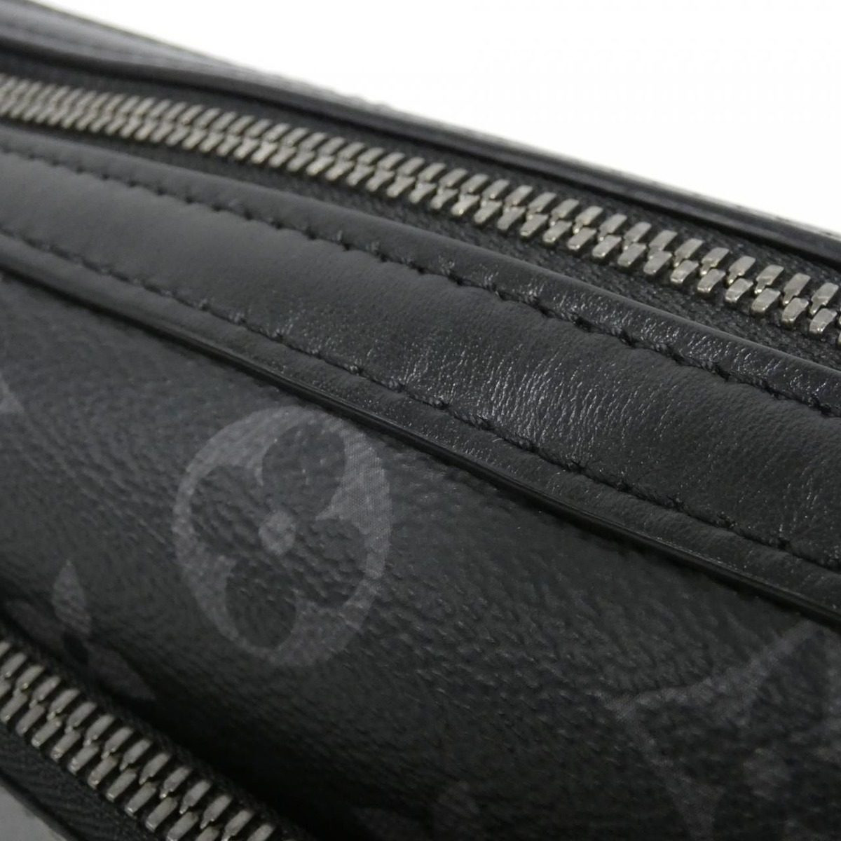 Louis Vuitton Monogram Eclipse Reverse Trio Shoulder Bag — view 4