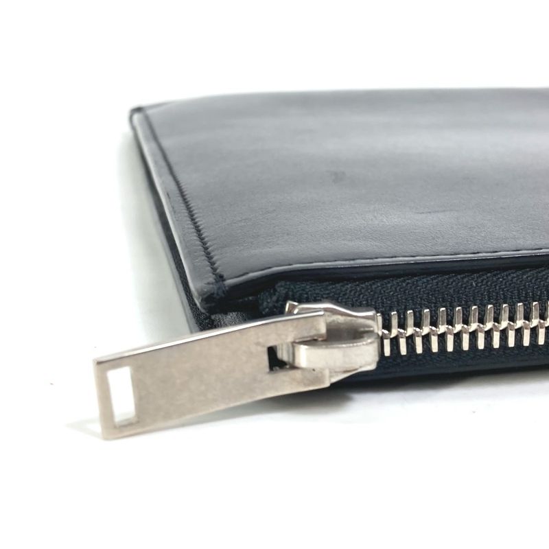 Saint Laurent Paris Clutch Bag Logo Patch Leather Black — view 6