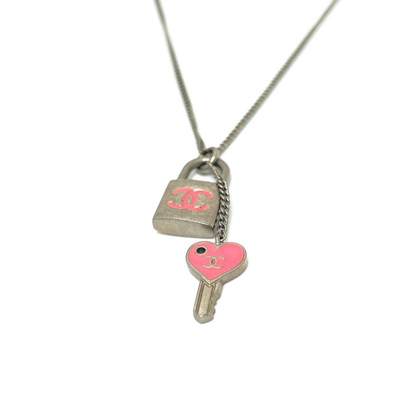 Chanel Necklace Coco Mark Padlock Cadenna Heart Key Metal Silver — view 3