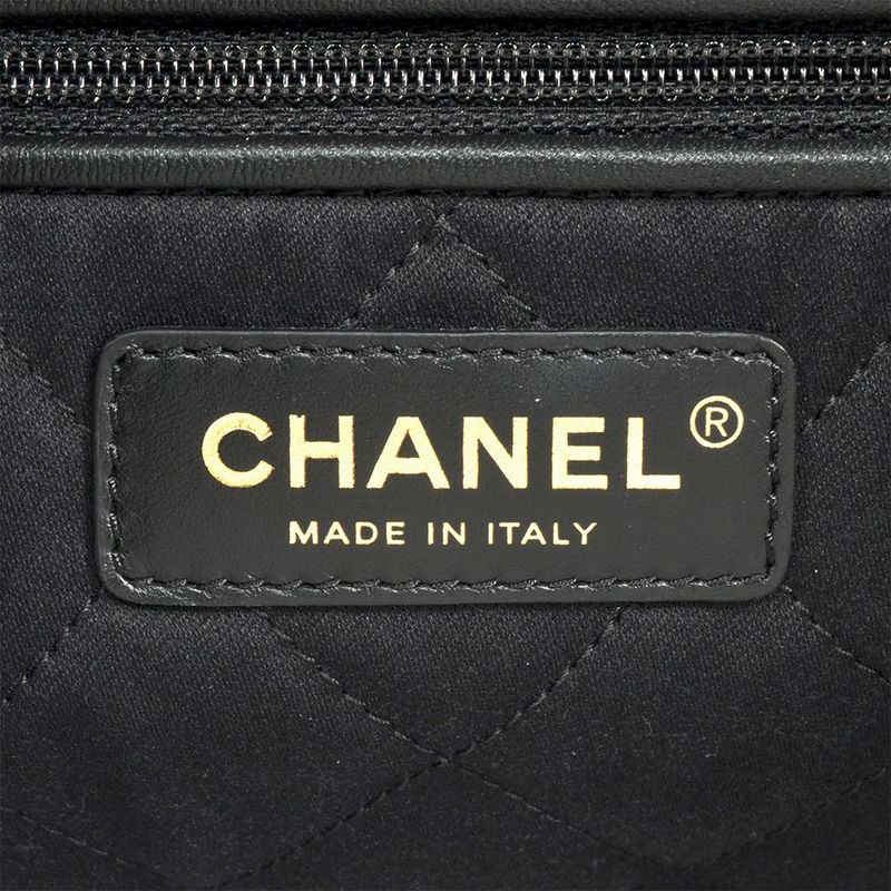 Chanel 22 Quilted Backpack Leather Black Knapsack Chain — view 6