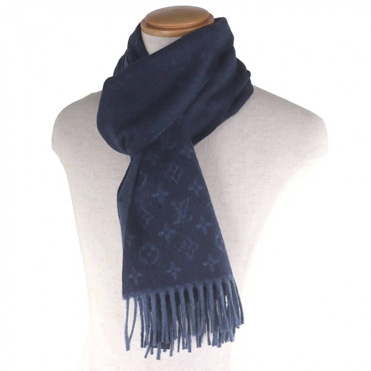 Louis Vuitton Made Scarf, Monogram Gradient Cashmere Wool Blue Marine — view 3