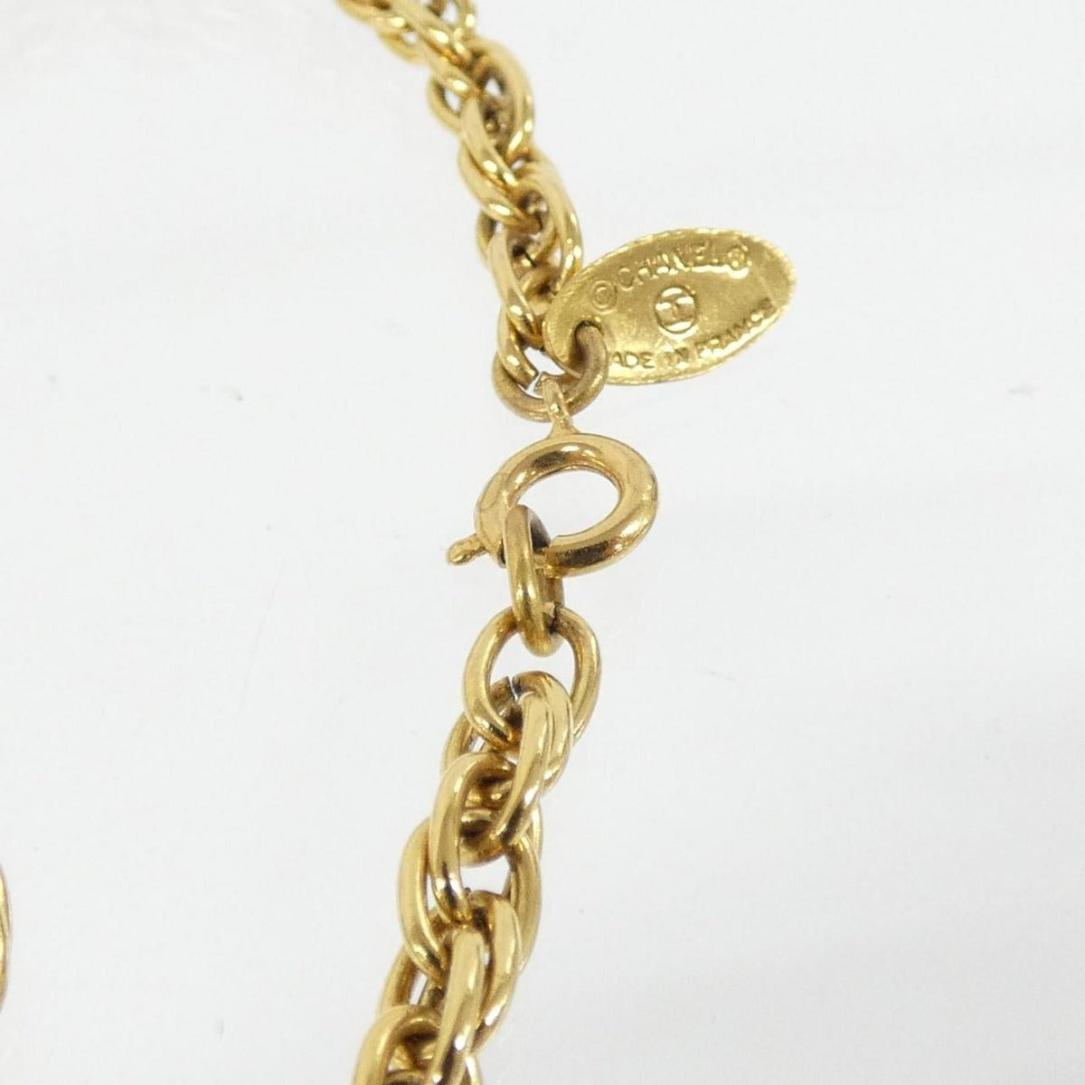 Chanel Vintage Necklace Gold — view 4