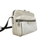 Louis Vuitton Shoulder Bag Taigarama Outdoor Messenger PM Antarctica — view 2
