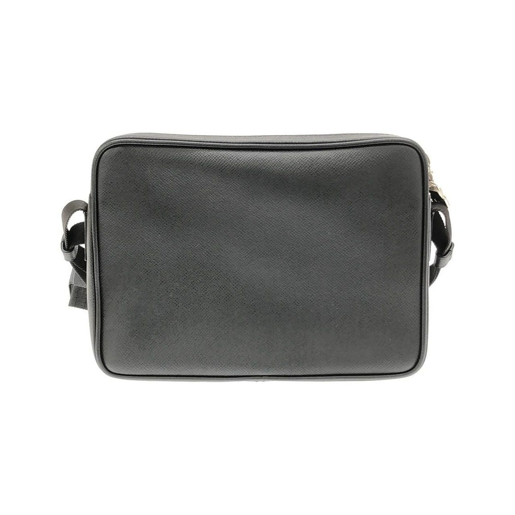 Louis Vuitton Taiga Outdoor Messenger PM Shoulder Bag — view 2