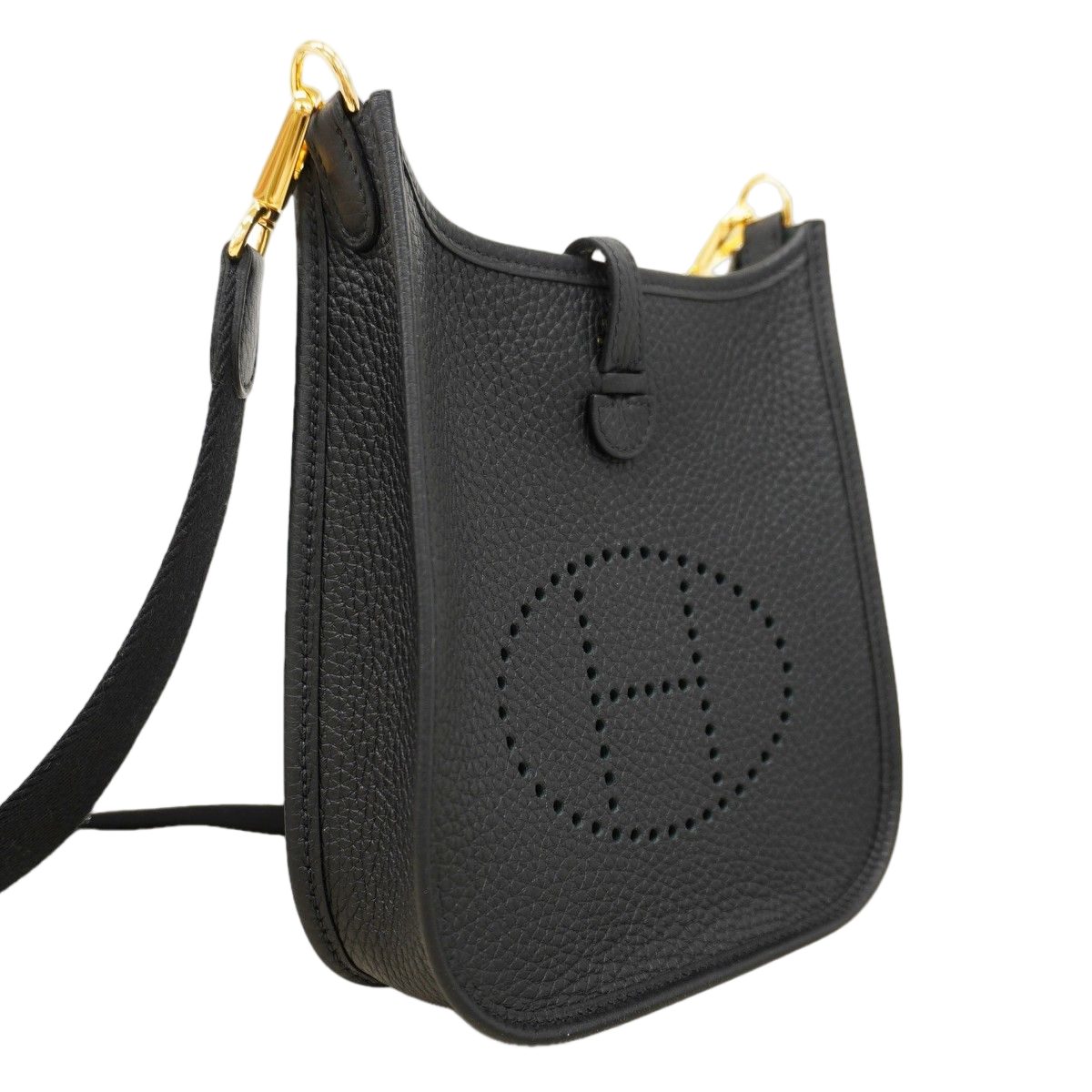 Hermes Shoulder Bag Evelyne TPM Taurillon Clemence Black Gold — view 2