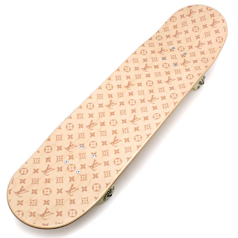 Louis Vuitton — view 2