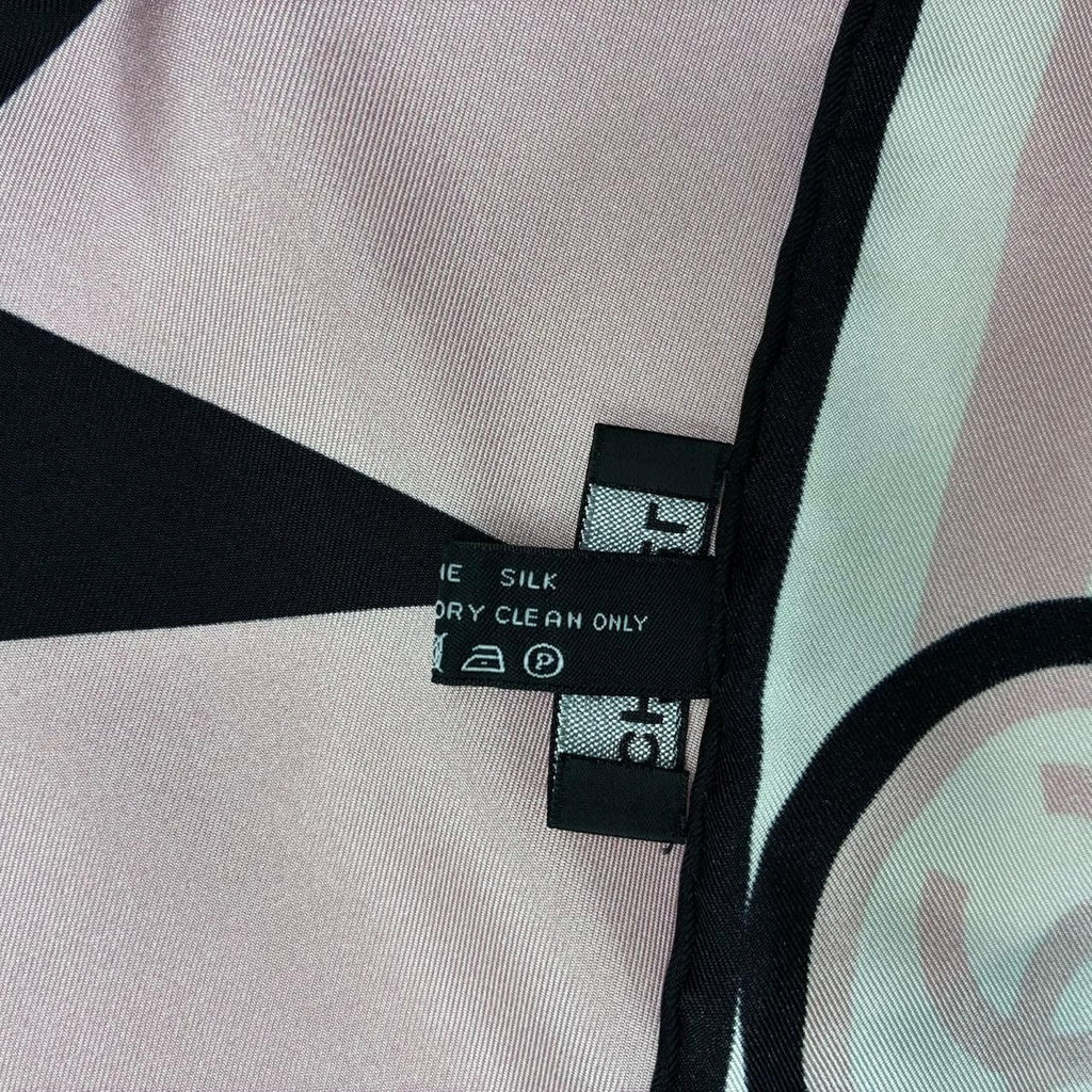 Chanel Large Scarf CC Logo Silk Pink — view 8