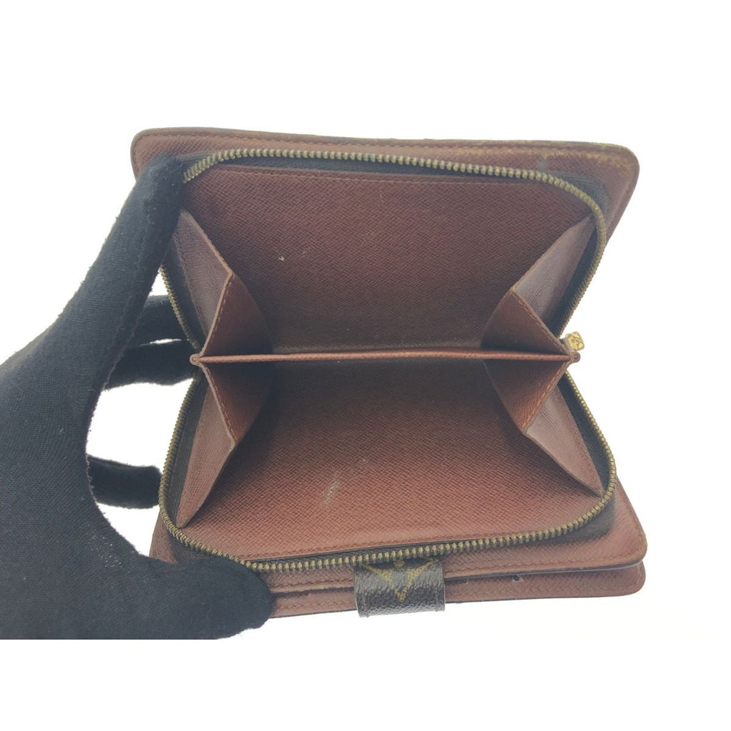 Louis Vuitton Bifold Wallet with Pass Case Monogram Porte — view 3