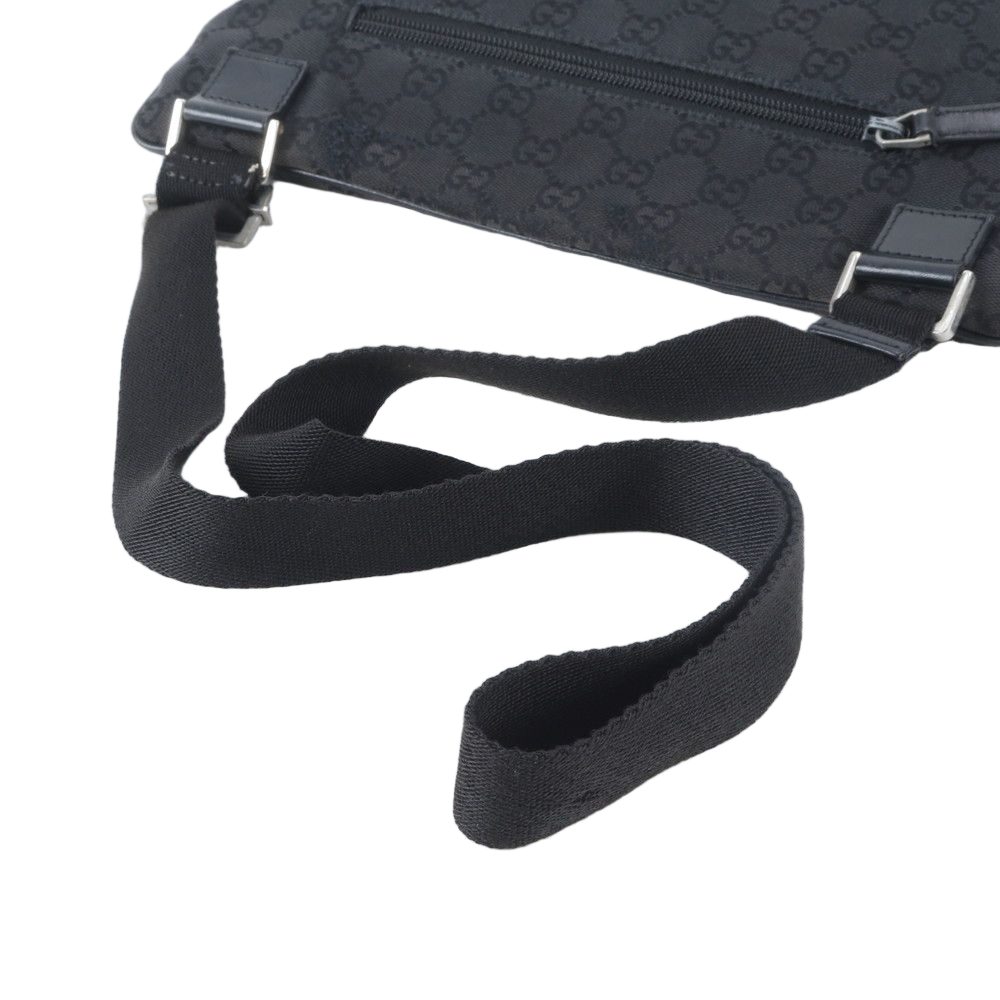 Gucci GG Canvas Leather Shoulder Bag Crossbody Messenger Business Tote Black — view 2