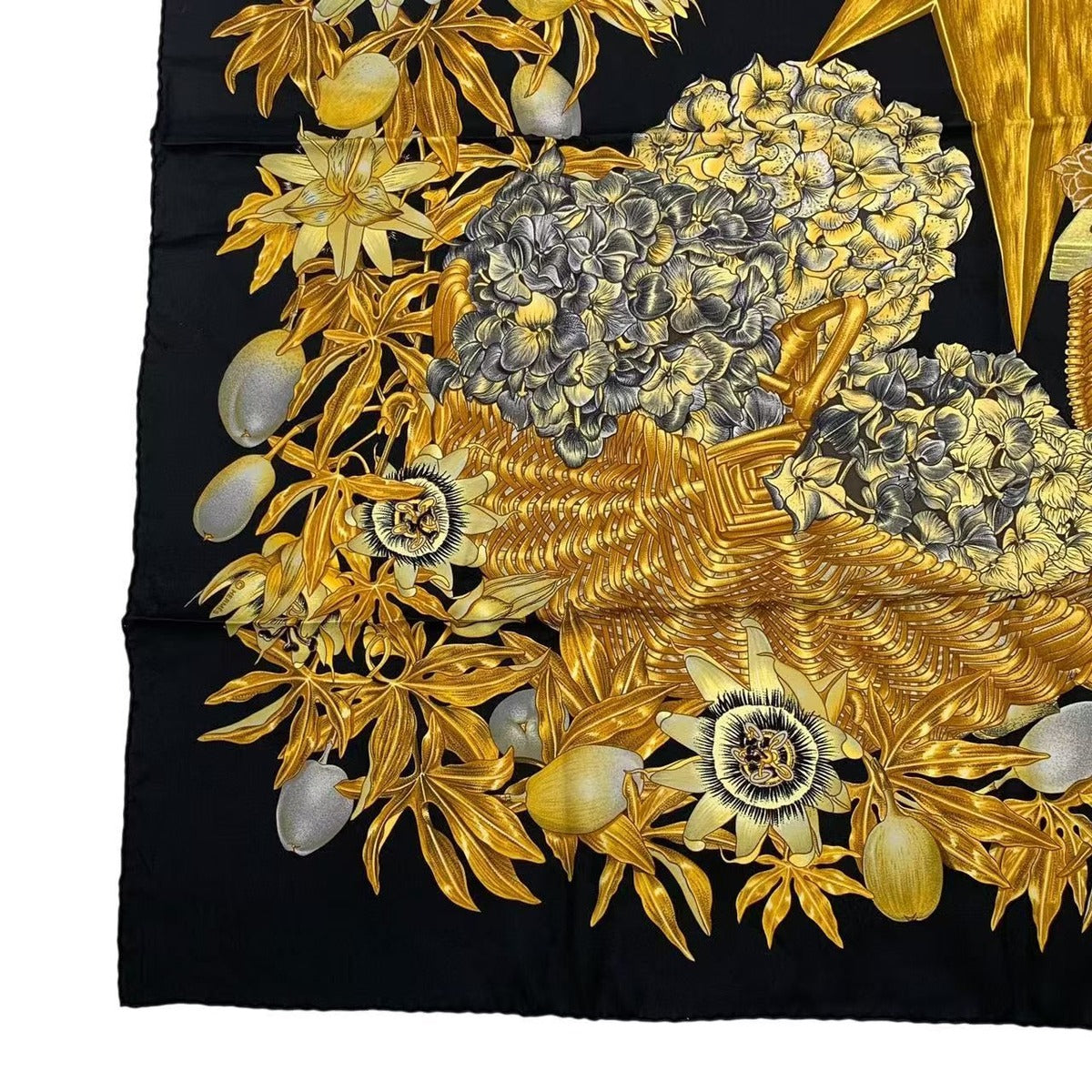 Hermes Scarf Silk Carre 90 Passiflores Passion Flower Black — view 4