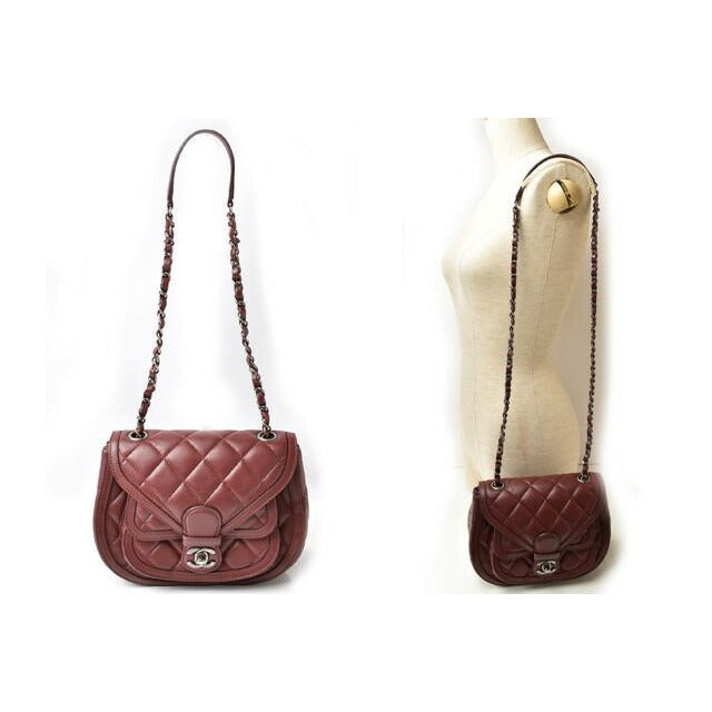 Chanel Chain Shoulder Bag Saddle Lambskin Quilted Bordeaux — view 2