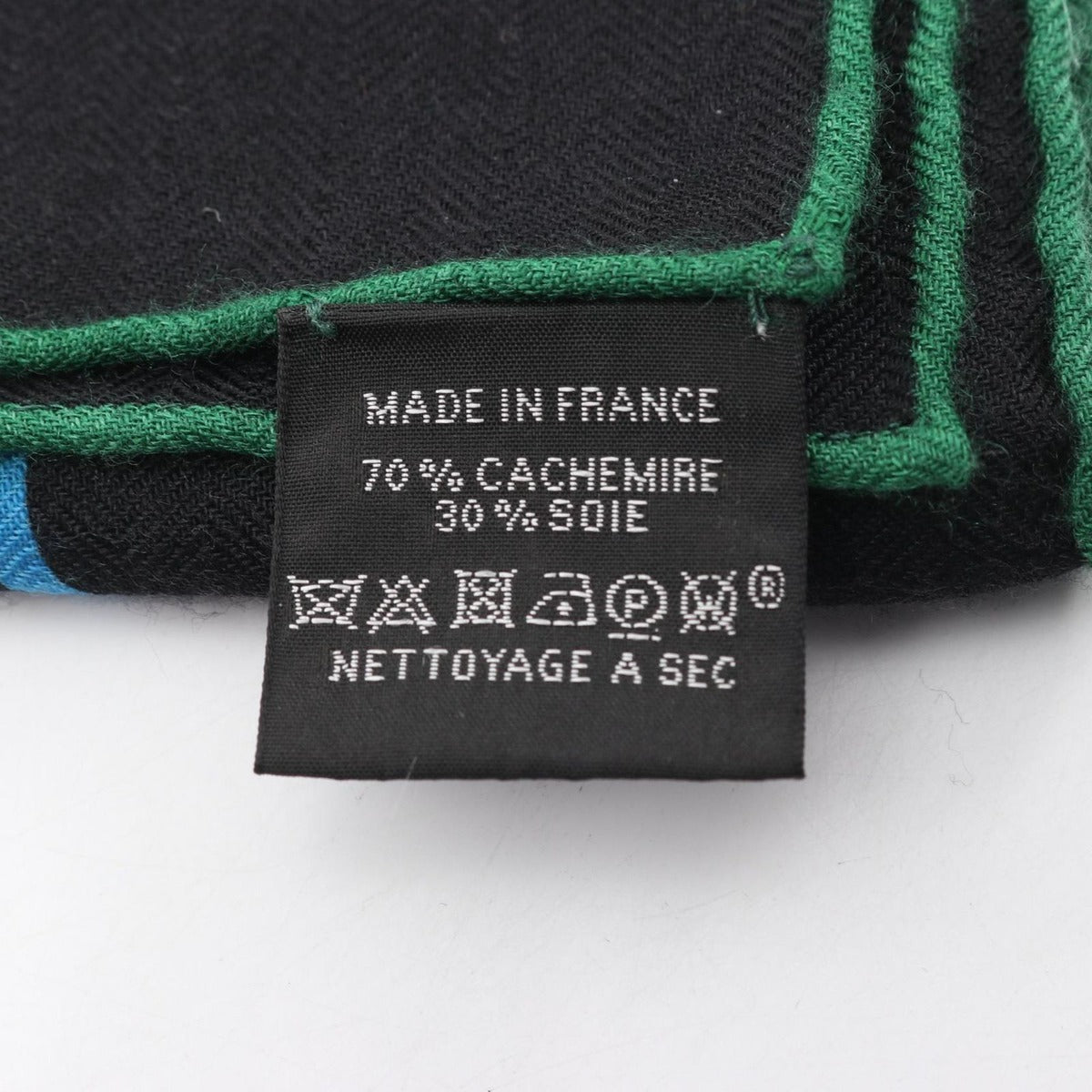 Hermes Scarf Carre Geant 140 Liste en Chaines Silk Shawl — view 4