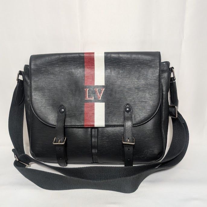 Louis Vuitton Christopher Messenger Epi Noir Black Shoulder Bag