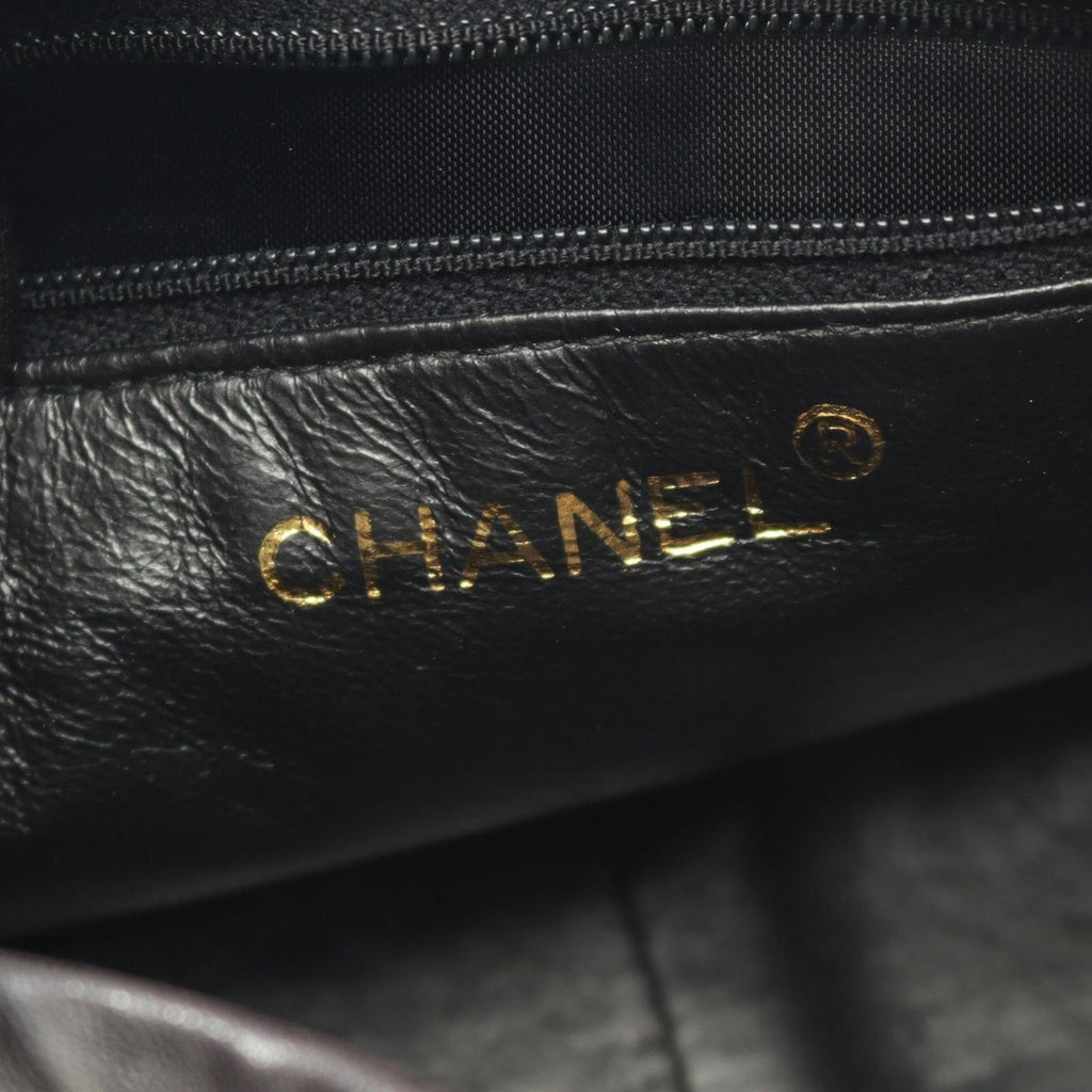 Chanel Shoulder Bag Triple CC Logo Black Lambskin Coco Fringe Small — view 4