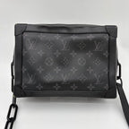 Louis Vuitton Soft Trunk Monogram Eclipse — view 3