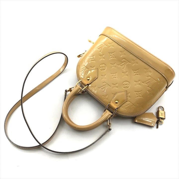 Louis Vuitton Vernis Alma BB Enamel 2-Way Shoulder Hand Bag Beige — view 2
