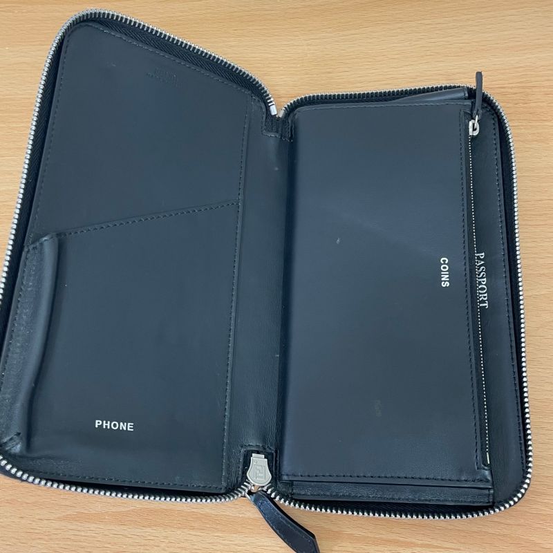 Fendi Travel Wallet Round Zipper Long — view 5