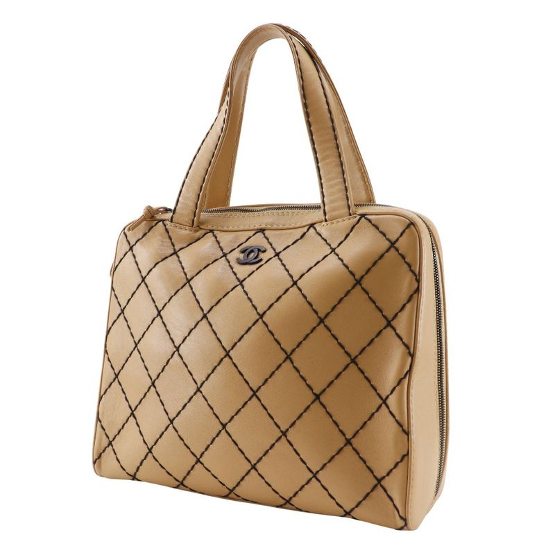 Chanel Wild Stitch Calf Beige Tote Bag — view 2
