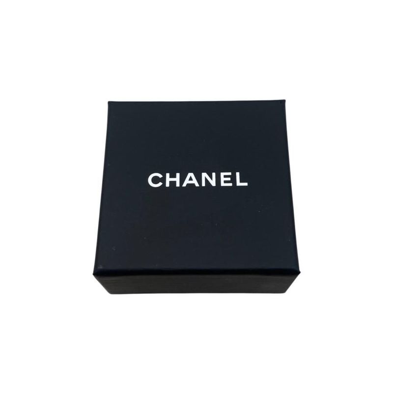 Chanel Coco Rhinestones Lambskin Metal Circle — view 9