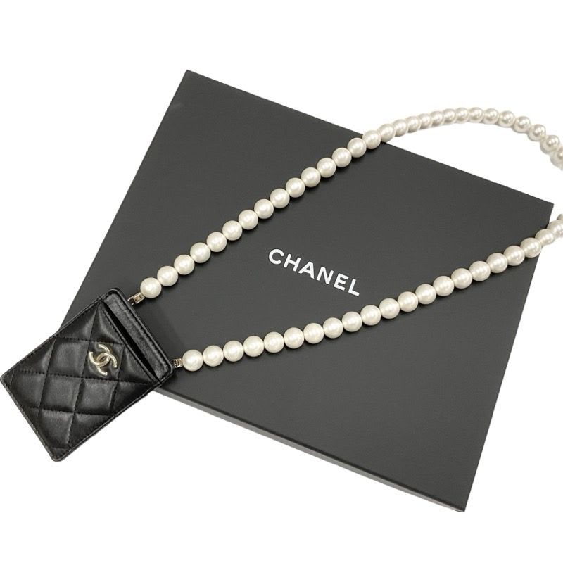 Chanel Card Case Holder Pass Black Gold Coco Mark Quilted Pearl — view 9