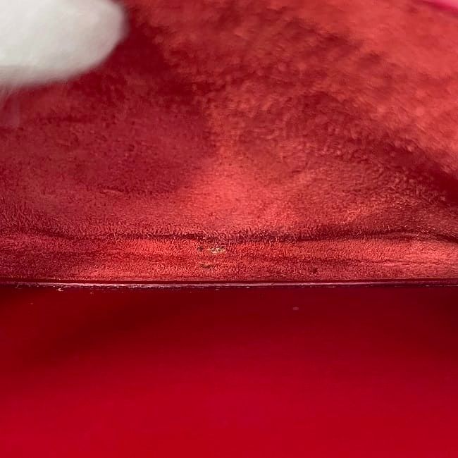 Saint Laurent Shoulder Bag Belle Chasse Medium — view 3